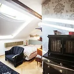 Unique Luxury Loft With Terrace In Old Town